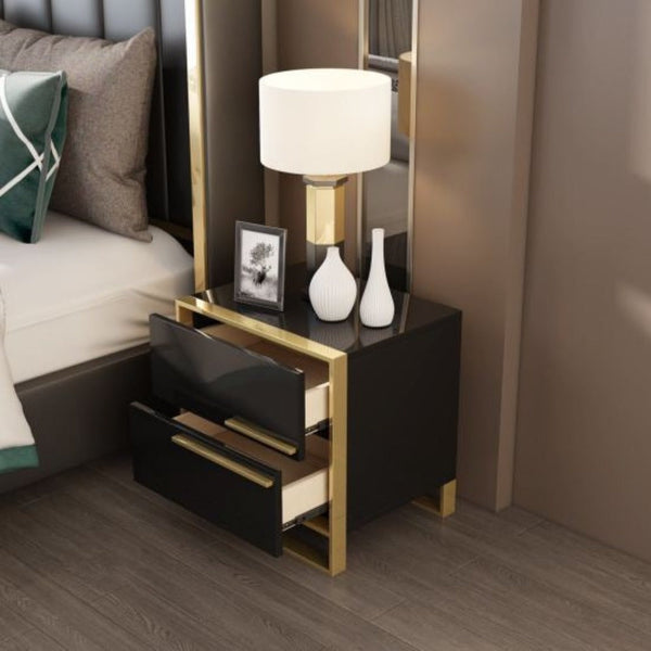 Stylo Side Table in PU Paint.