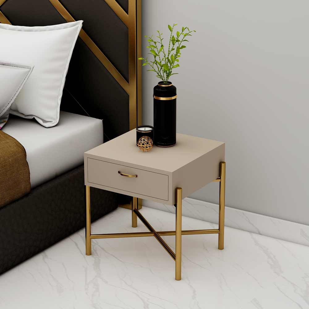 Cripto Side Table in SS Frame