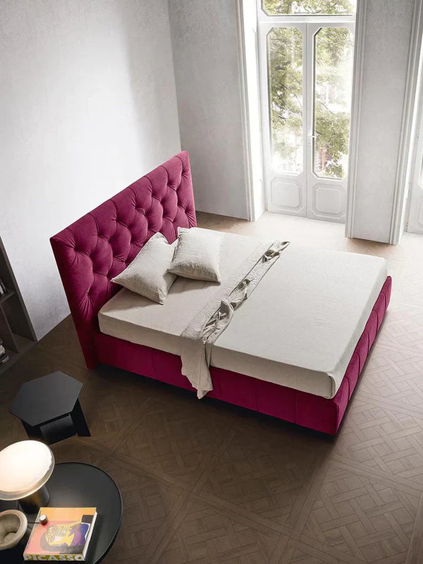 Oppo Quilt Luxury Upholstered Bed in Suede