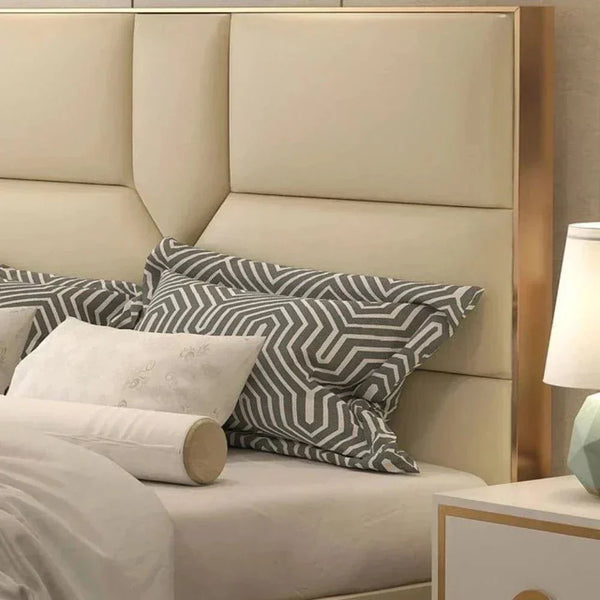 American Luxury Upholstered Bed in Suede